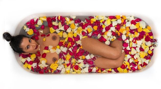 🔥 Devi the model page leaked private photo uncensored full