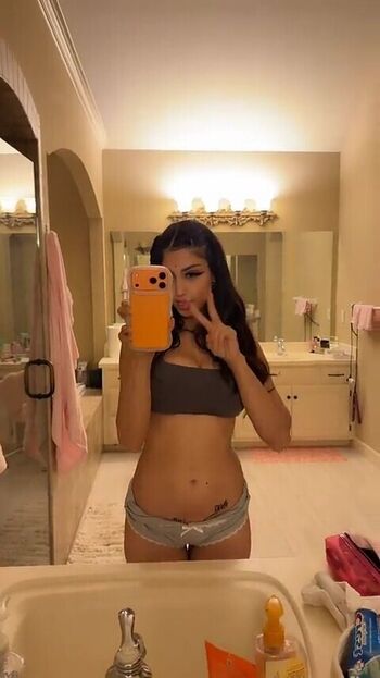 🔥 Divaflawless leaked private photo uncensored full