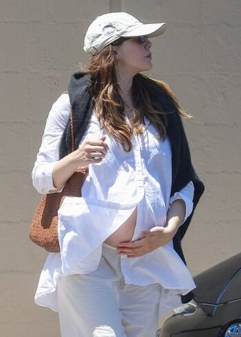 🔥 Elizabeth olsen  page leaked private photo uncensored full