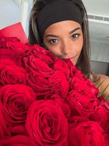 🔥 Ella balinska page leaked private photo uncensored full