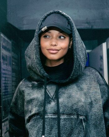 🔥 Ella balinska page leaked private photo uncensored full