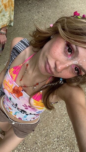 🔥 Ellesasmrr leaked private photo uncensored full