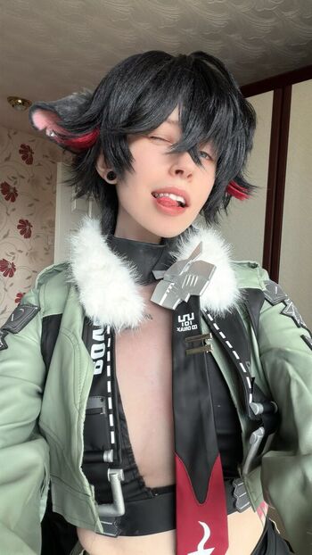 🔥 Ember wolf  page leaked private photo uncensored full