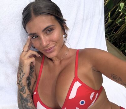 🔥 Emiiby  page leaked private photo uncensored full