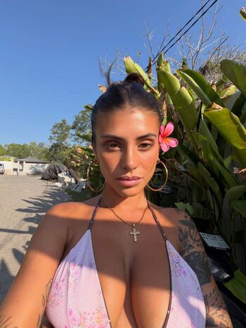 🔥 Emiiby  page leaked private photo uncensored full