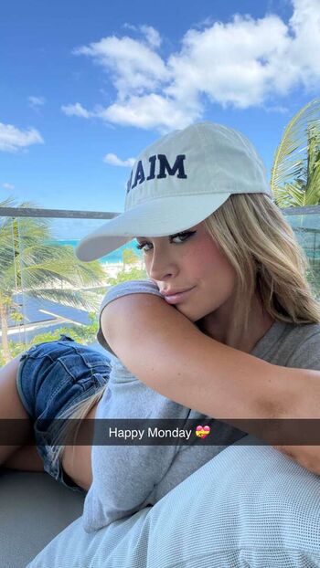 🔥 Emily elizabeth  page leaked private photo uncensored full