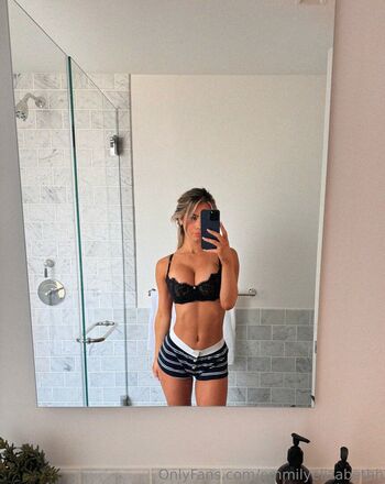 🔥 Emily elizabeth leaked private photo uncensored full