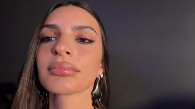 🔥 Emily ratajkowski  page leaked private photo uncensored full