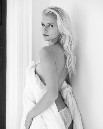 🔥 Emily ries page leaked private photo uncensored full