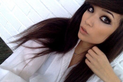 🔥 Emiru  page leaked private photo uncensored full