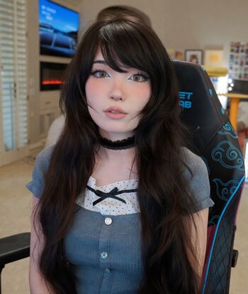 🔥 Emiru  page leaked private photo uncensored full