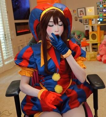🔥 Emiru  page leaked private photo uncensored full