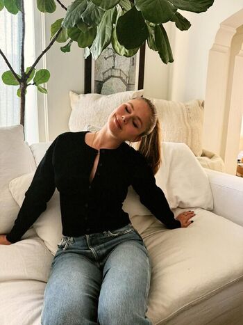 🔥 Erin moriarty leaked private photo uncensored full