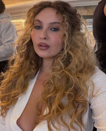 🔥 Erinmhk page leaked private photo uncensored full