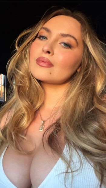 🔥 Erinmhk page leaked private photo uncensored full