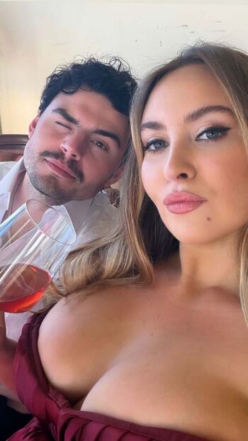 🔥 Erinmhk page leaked private photo uncensored full