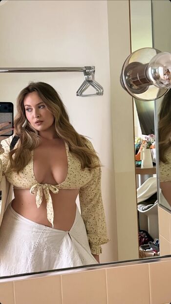 🔥 Erinmhk leaked private photo uncensored full