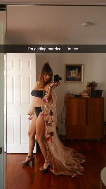 🔥 Ester dobrik page leaked private photo uncensored full