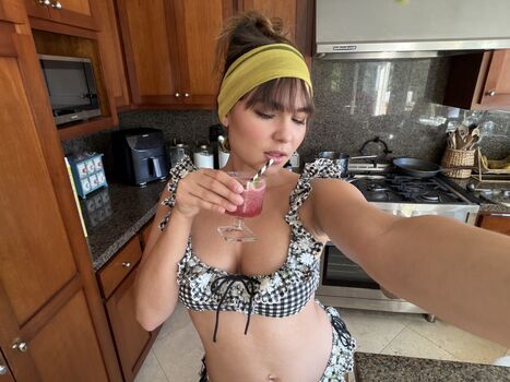 🔥 Ester dobrik page leaked private photo uncensored full