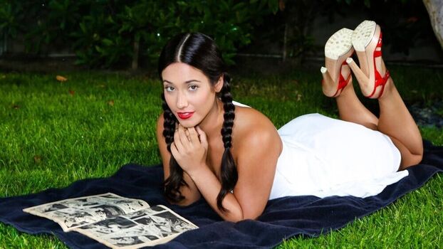 🔥 Eva lovia page leaked private photo uncensored full