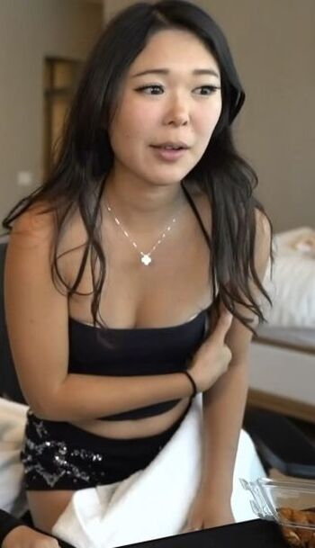 🔥 Extraemily page leaked private photo uncensored full