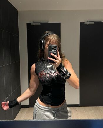🔥 Fitbyalx leaked private photo uncensored full