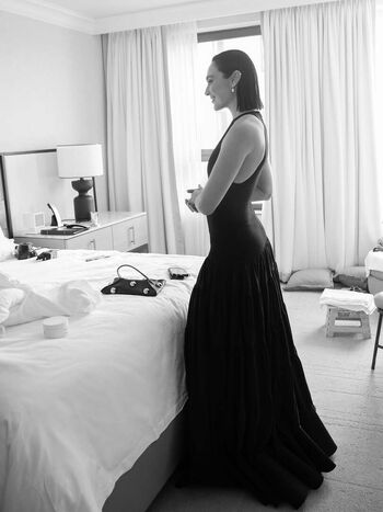 🔥 Gal gadot leaked private photo uncensored full