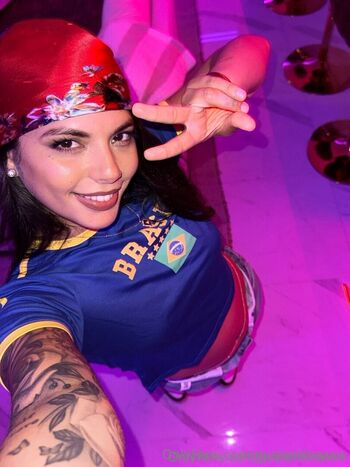 🔥 Gina valentina leaked private photo uncensored full