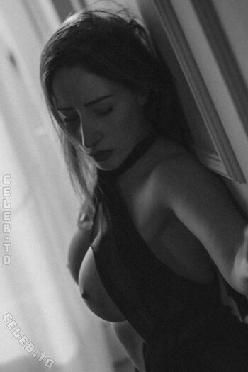 🔥 Ginger mia leaked private photo uncensored full