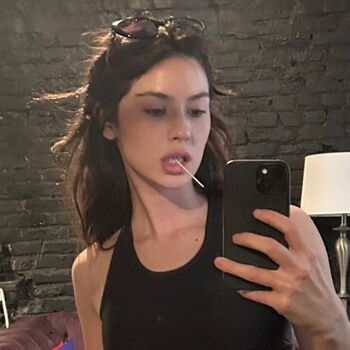 🔥 Gracie abram leaked private photo uncensored full