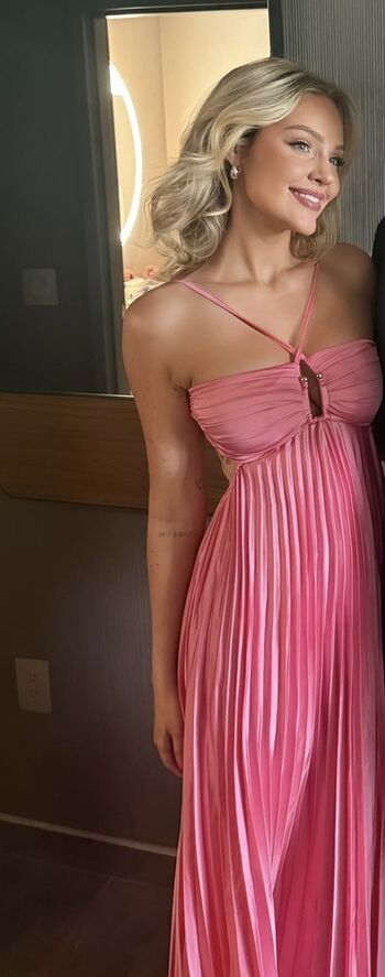 🔥 Hailey malles page leaked private photo uncensored full