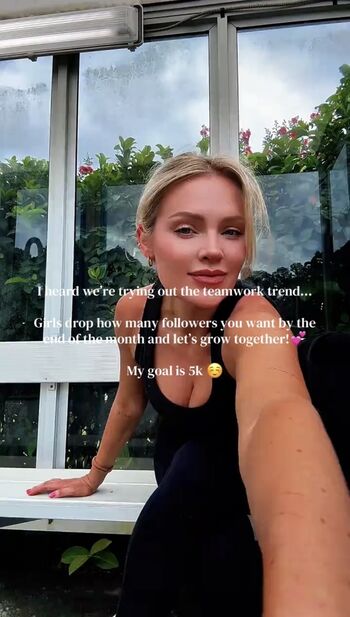 🔥 Hailey malles page leaked private photo uncensored full