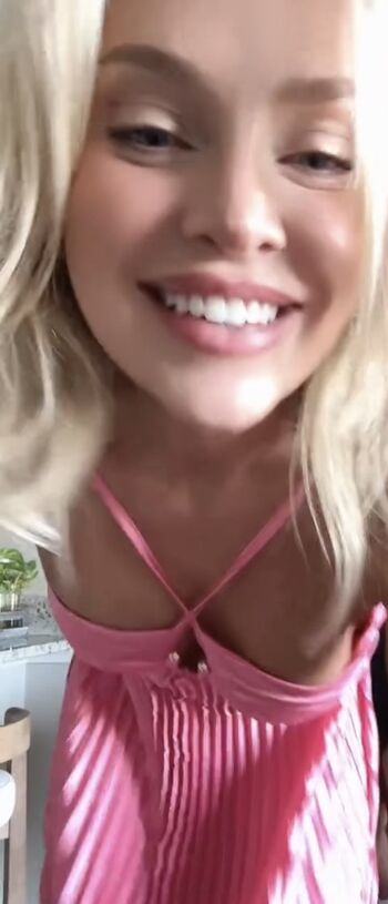 🔥 Hailey malles page leaked private photo uncensored full