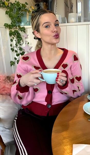 🔥 Helen flanagan page leaked private photo uncensored full