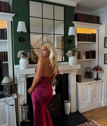 🔥 Holly harrington leaked private photo uncensored full
