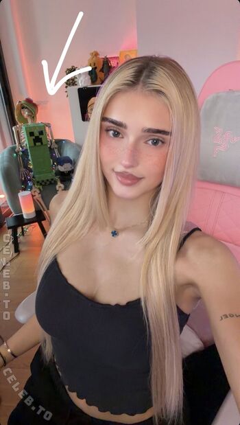 🔥 Honeypuu leaked private photo uncensored full