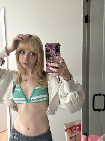 🔥 Iluvmeww leaked private photo uncensored full