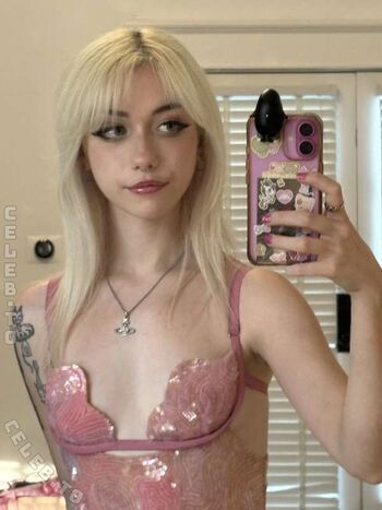 🔥 Iluvmeww leaked private photo uncensored full