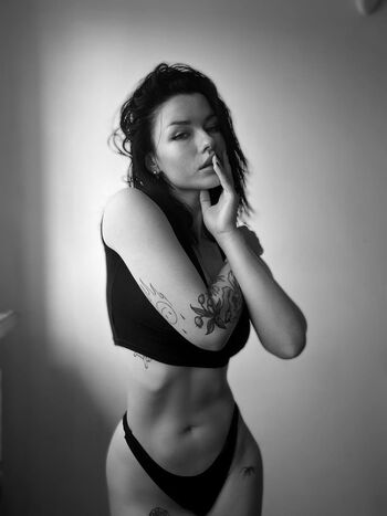 🔥 Innervus  page leaked private photo uncensored full