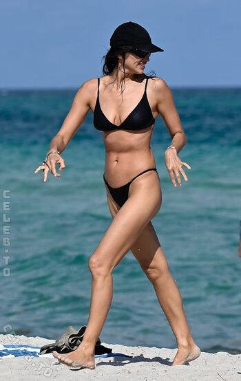 🔥 Irina shayk  page leaked private photo uncensored full