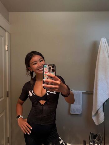🔥 Iris yang leaked private photo uncensored full