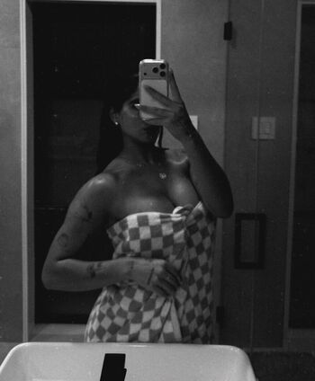 🔥 Isabella ladera leaked private photo uncensored full