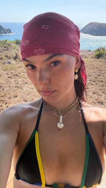 🔥 Isis valverde page leaked private photo uncensored full