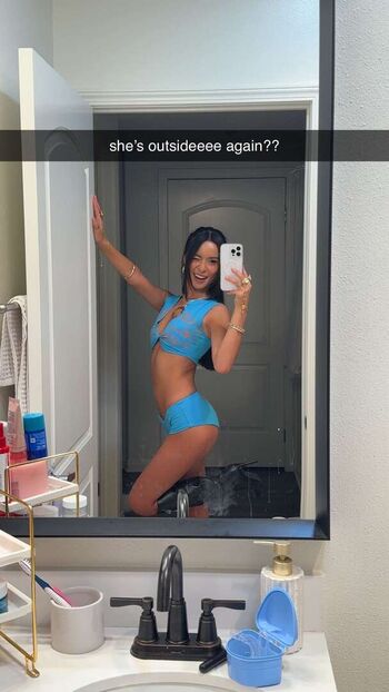 🔥 Itslaaurr  page leaked private photo uncensored full