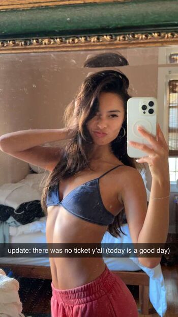 🔥 Itslaaurr  page leaked private photo uncensored full
