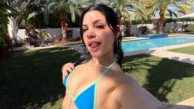 🔥 Itssmaribaby leaked private photo uncensored full