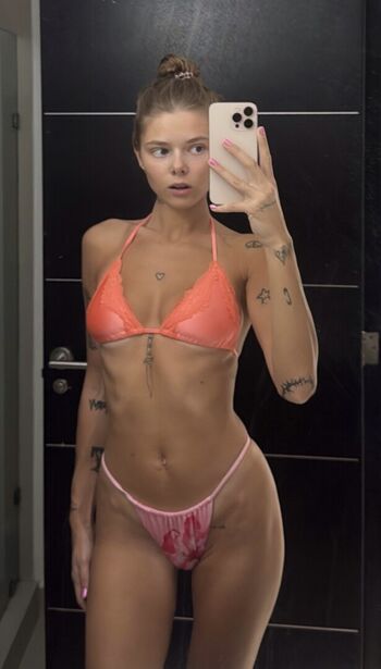 🔥 Ivasimmetria page leaked private photo uncensored full