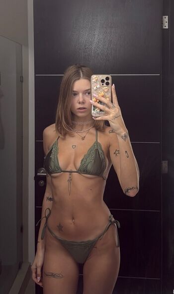 🔥 Ivasimmetria page leaked private photo uncensored full
