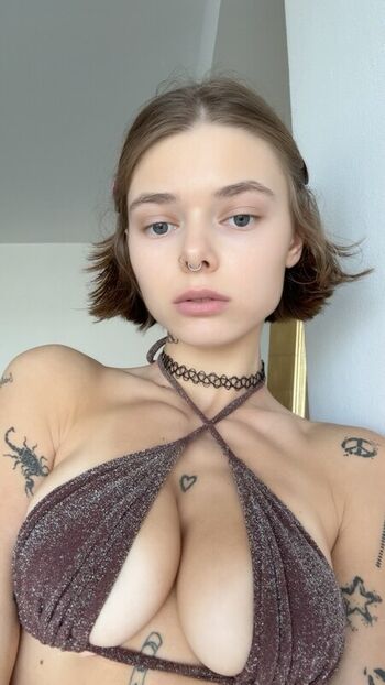 🔥 Ivasimmetria leaked private photo uncensored full