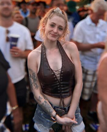 🔥 Janet devlin leaked private photo uncensored full